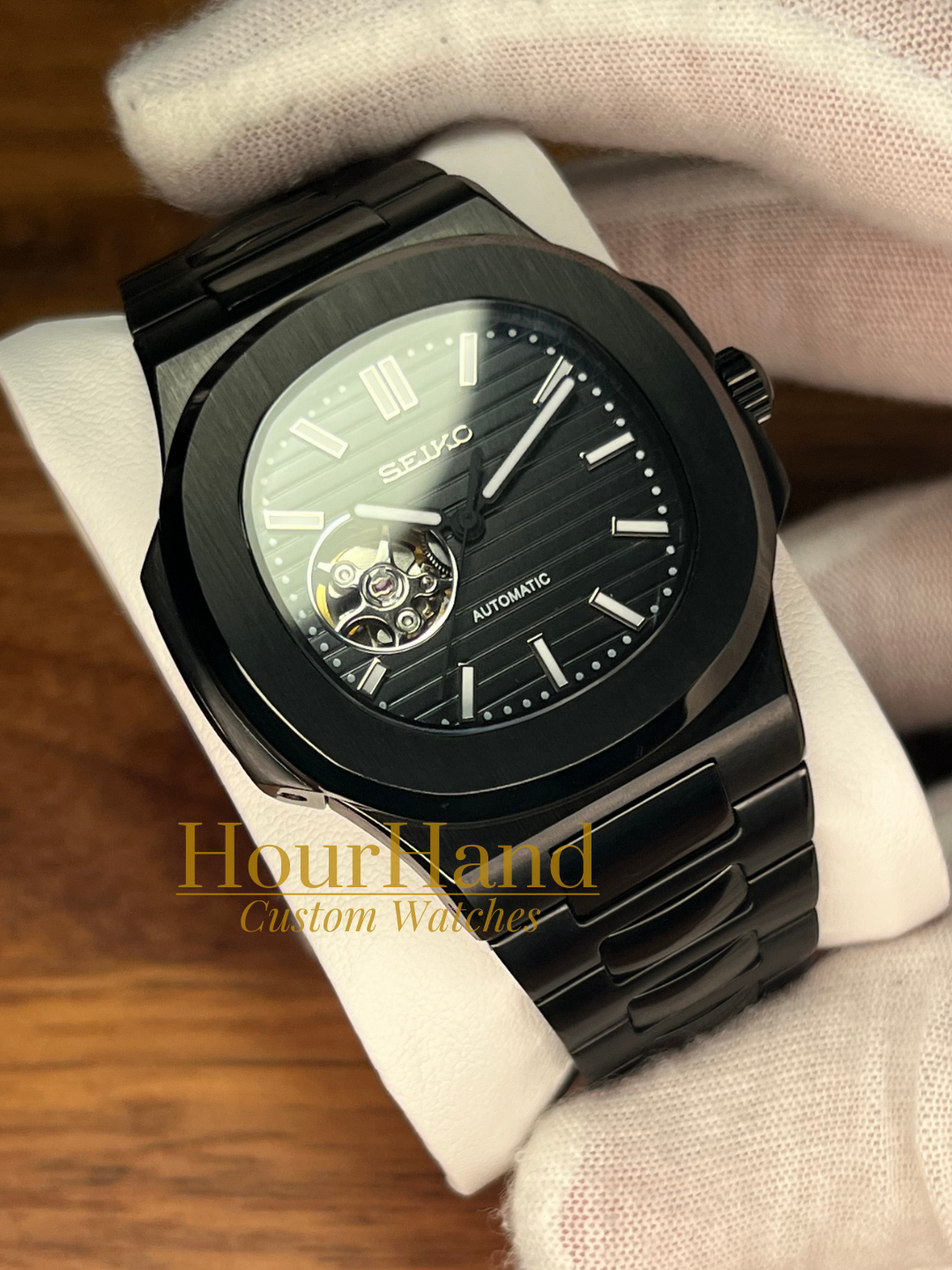 Nautiko | Open Heart All Black