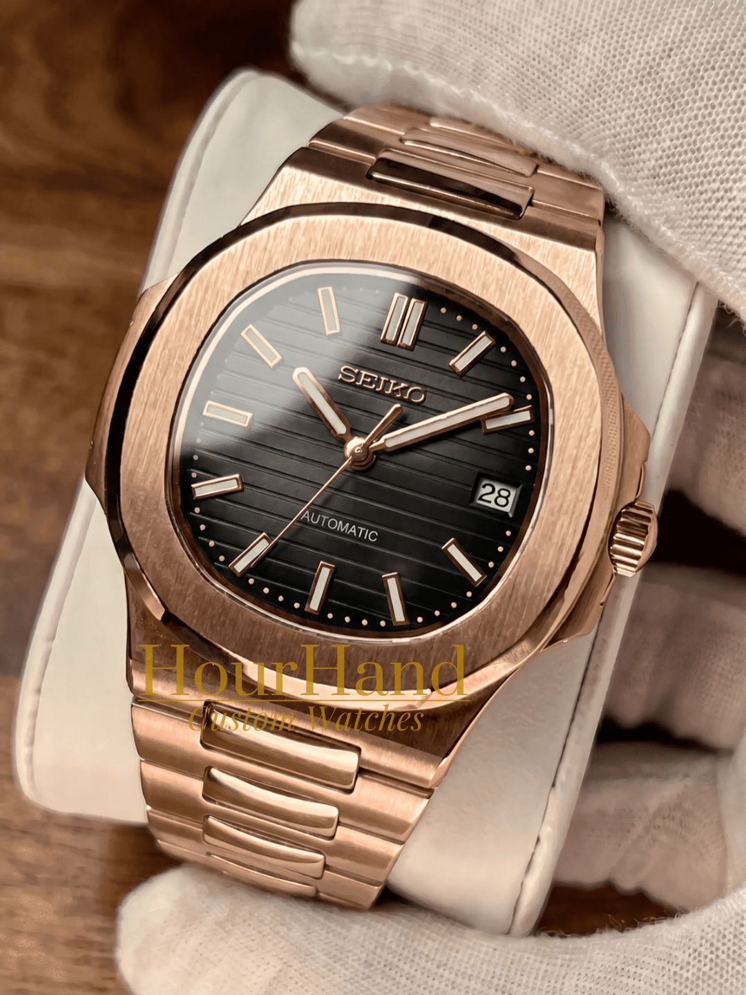 Nautiko | Rose Gold Black - HourHand Watches