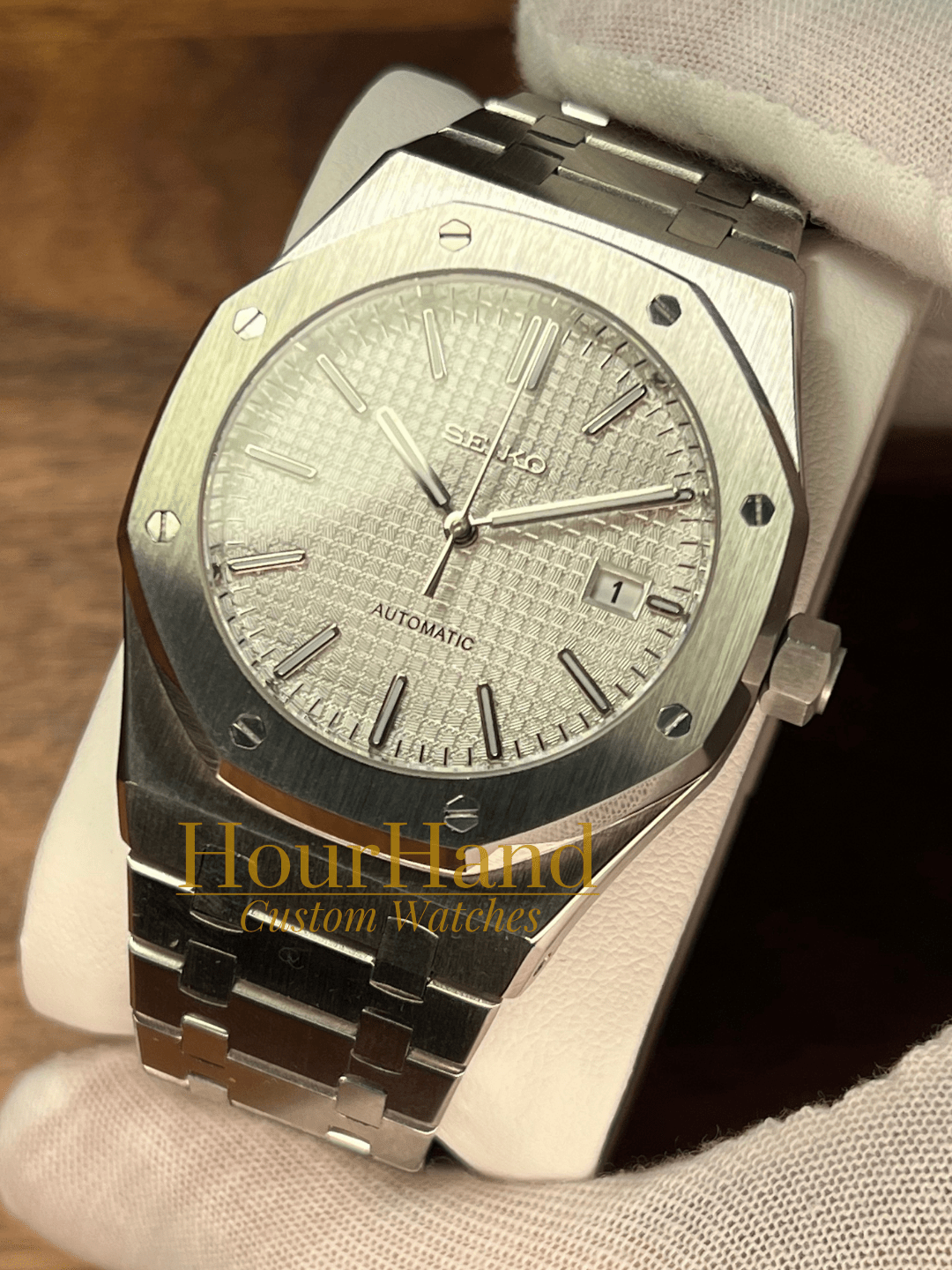 Royal Seikoak | White - HourHand Watches