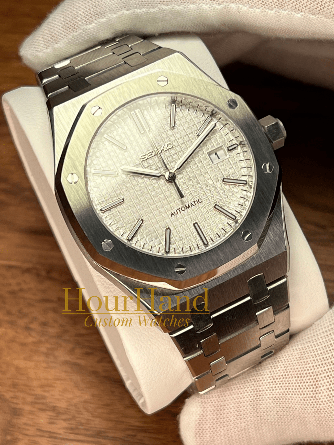 Royal Seikoak | White - HourHand Watches