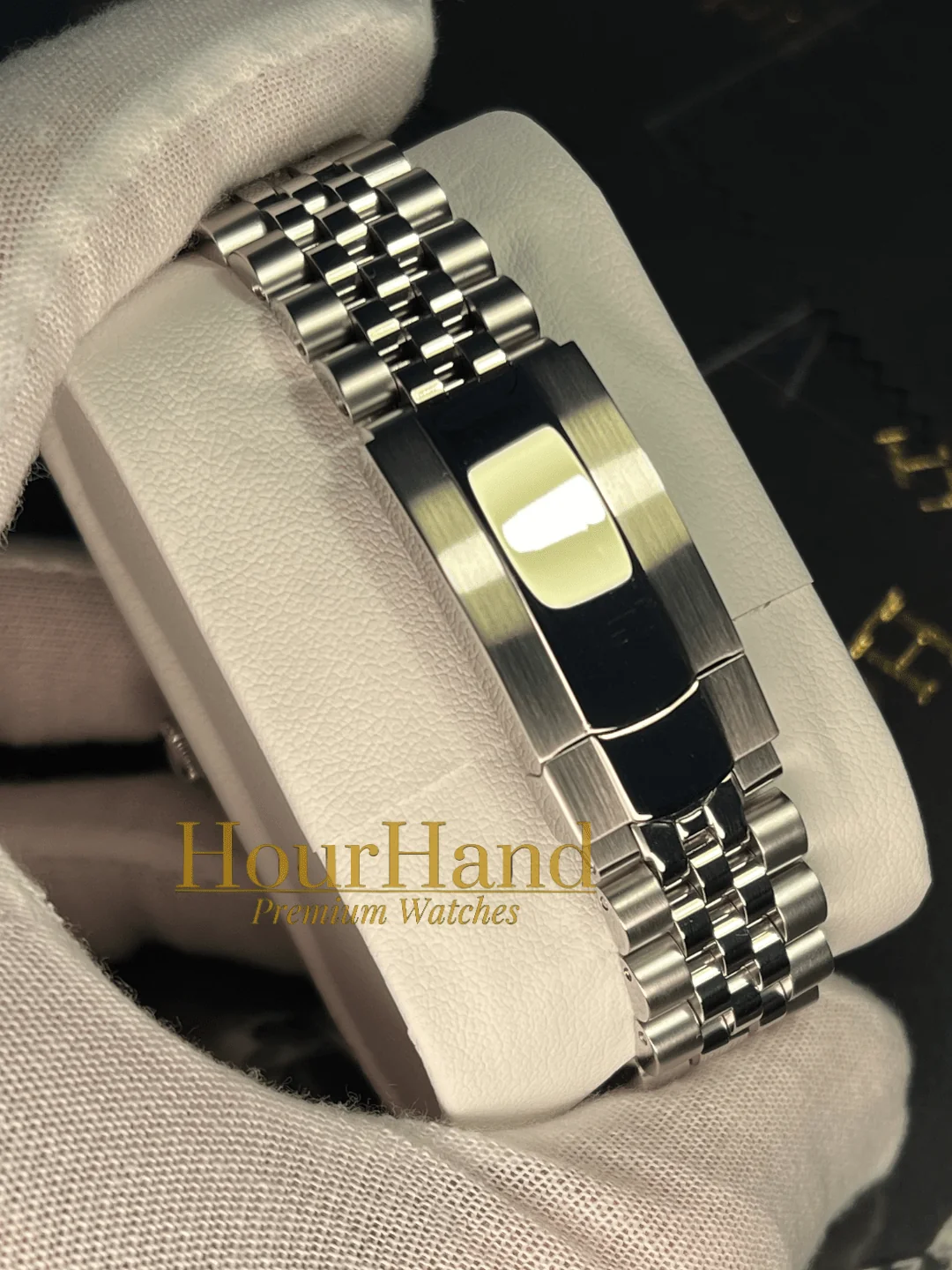 Seikodate | Roman Black - HourHand Watches