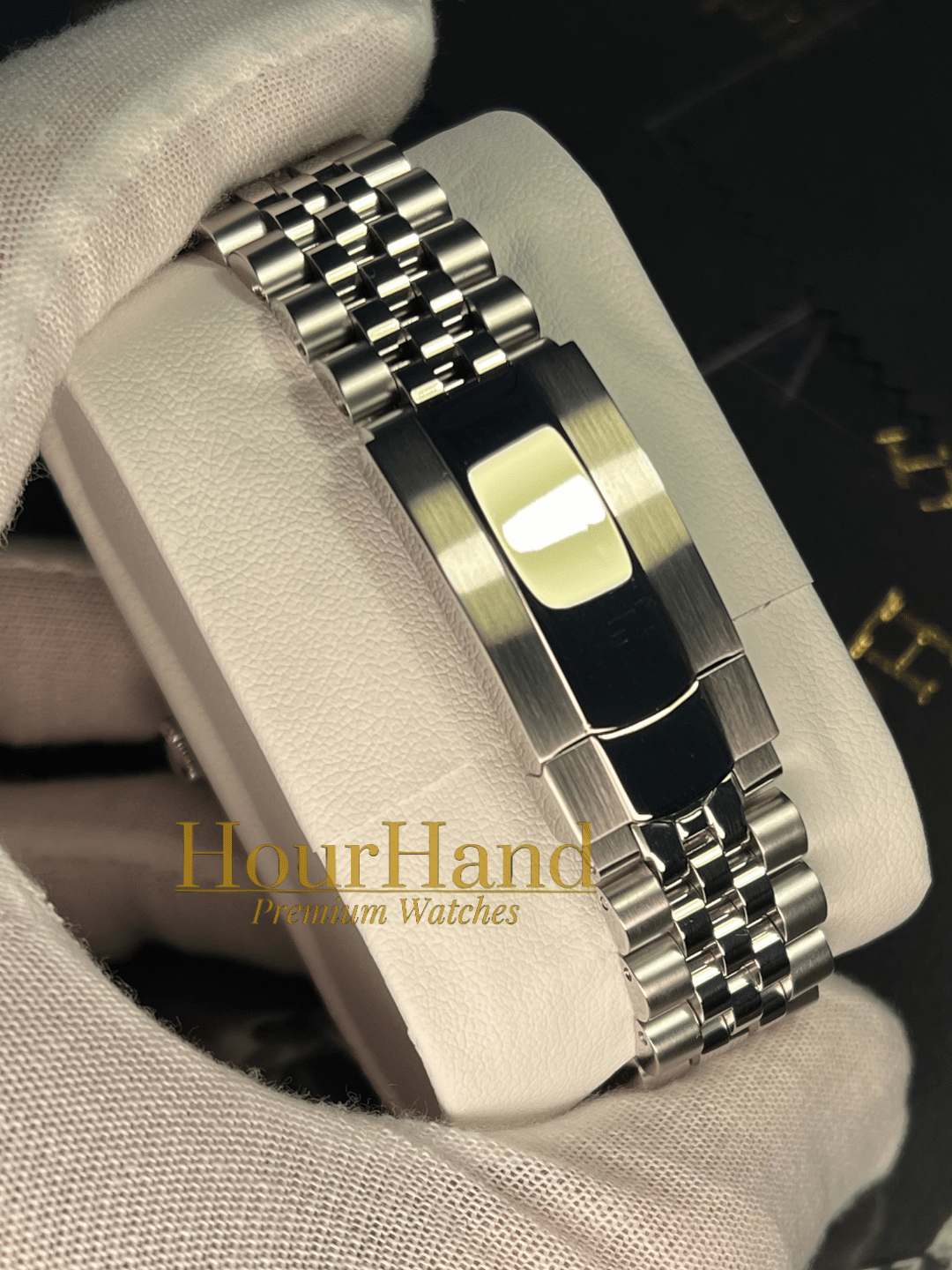 Seikodate | Roman Black - HourHand Watches