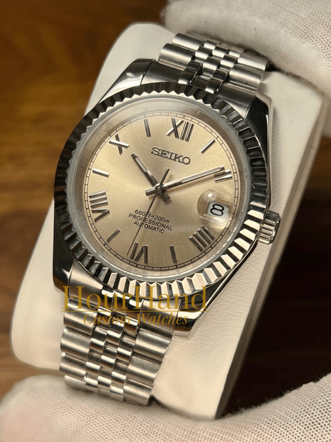Seikojust | Champagne Roman - HourHand Watches
