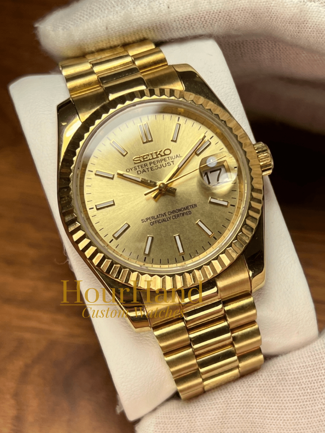 Seikojust | Classic All Gold - HourHand Watches