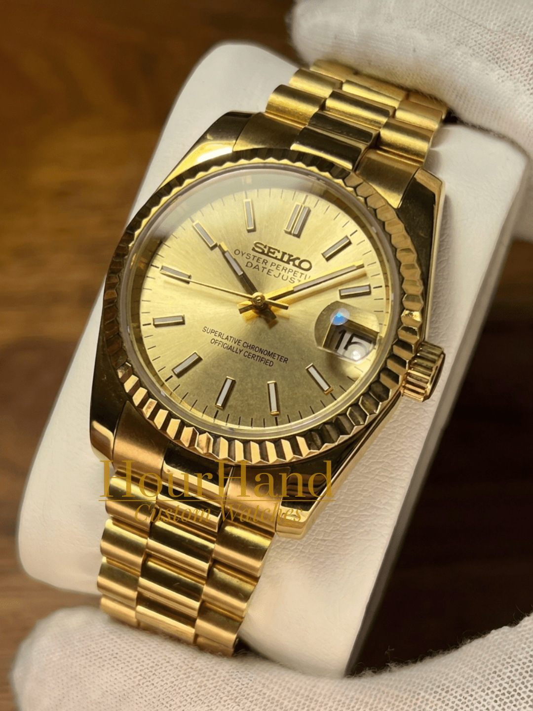 Seikojust | Classic All Gold - HourHand Watches