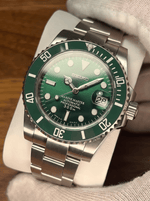 Seikomariner | Hulk - HourHand Watches