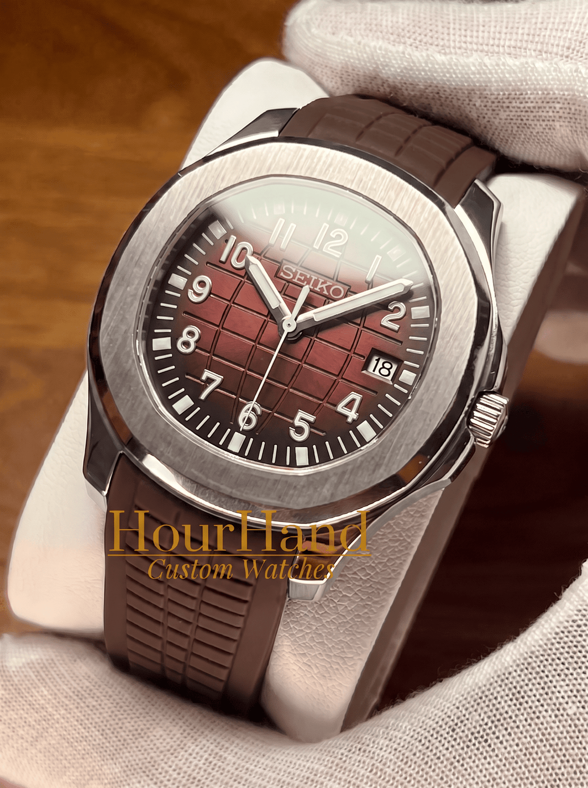 Seikonaut | Chocolate - HourHand Watches