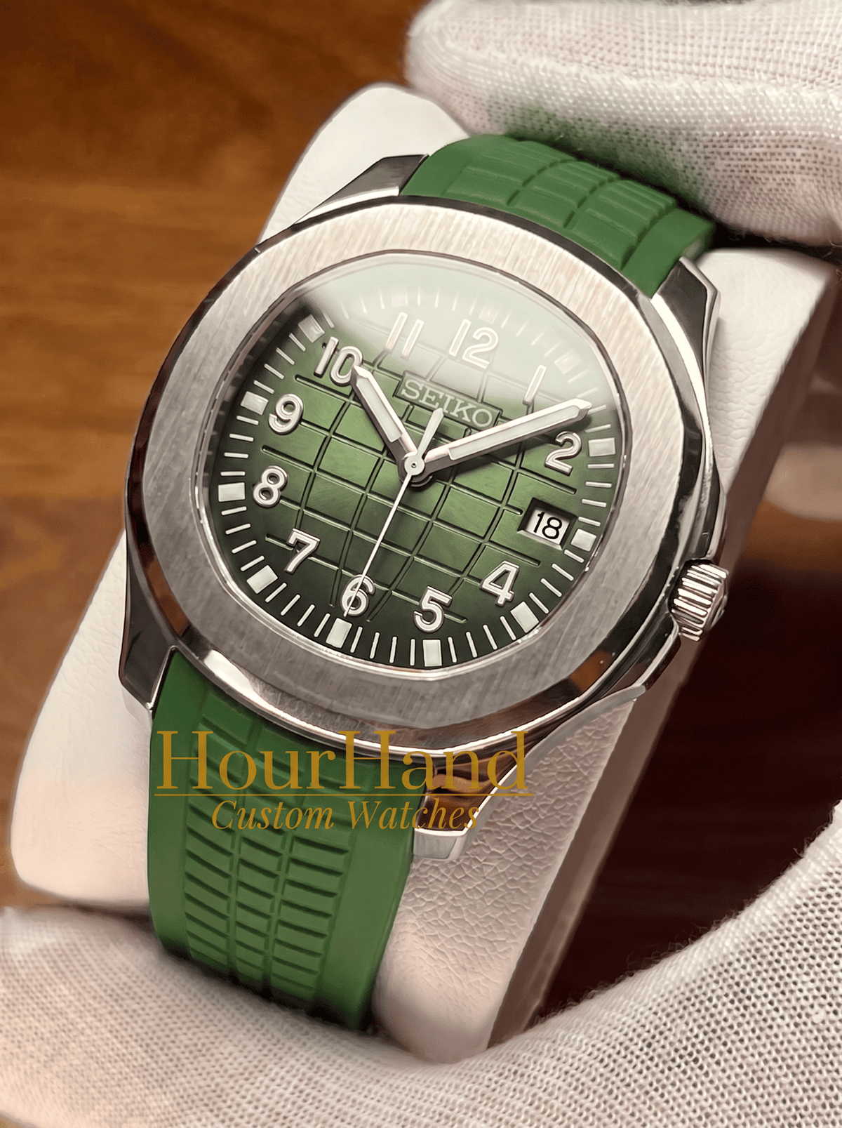 Seikonaut | Green - HourHand Watches